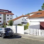Charming House With Terrace - Biarritz - Welkeys